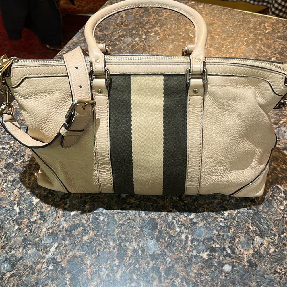 Gucci two way Bag - Picture 6 of 14